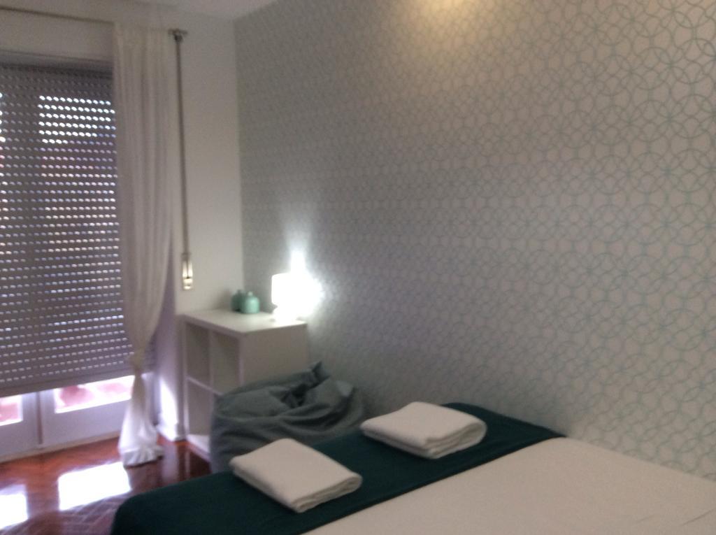4U Lisbon IV Guesthouse Airport Exterior photo