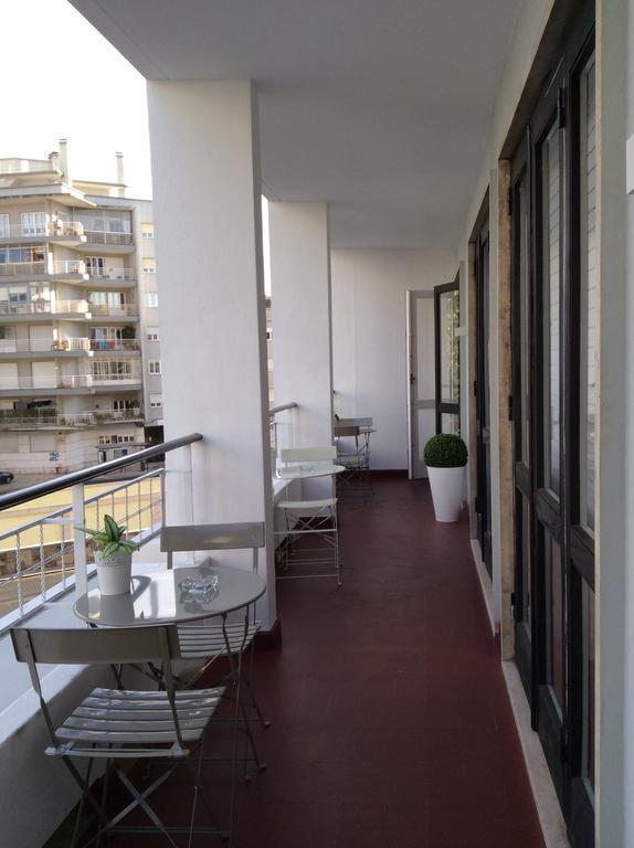 4U Lisbon IV Guesthouse Airport Exterior photo