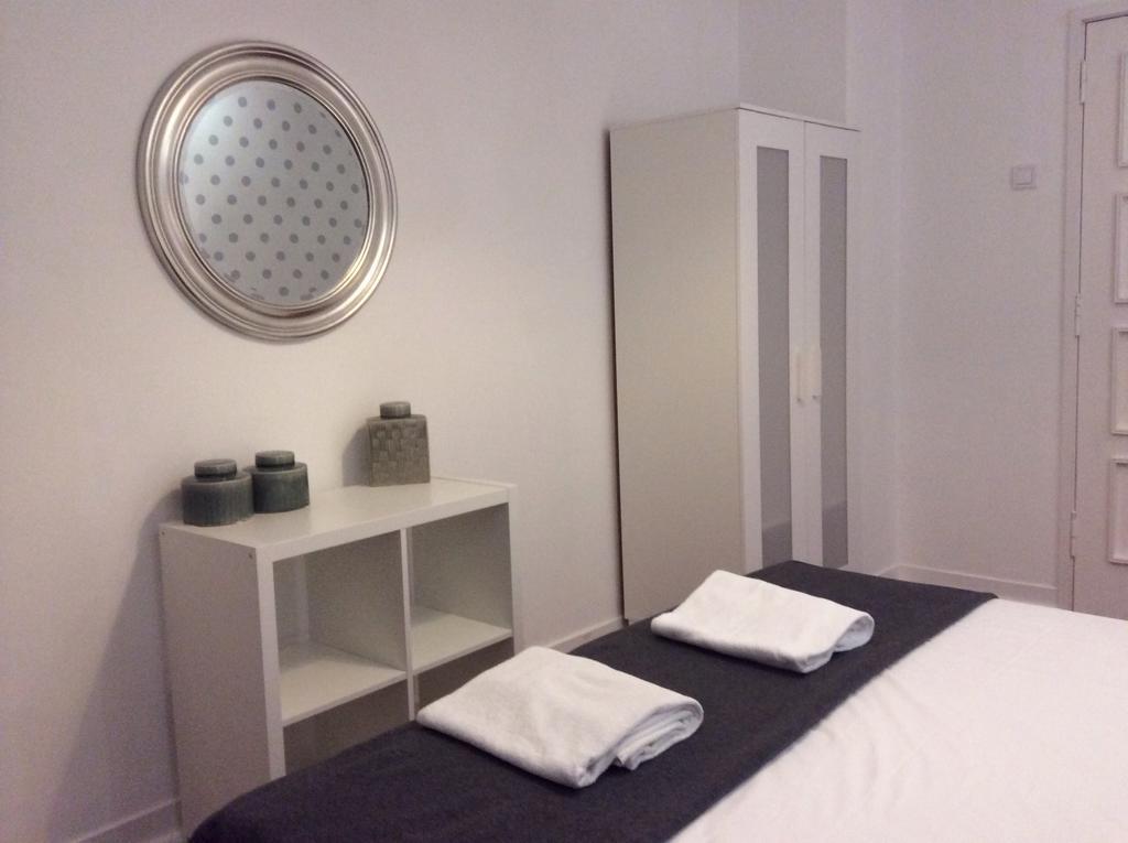 4U Lisbon IV Guesthouse Airport Exterior photo
